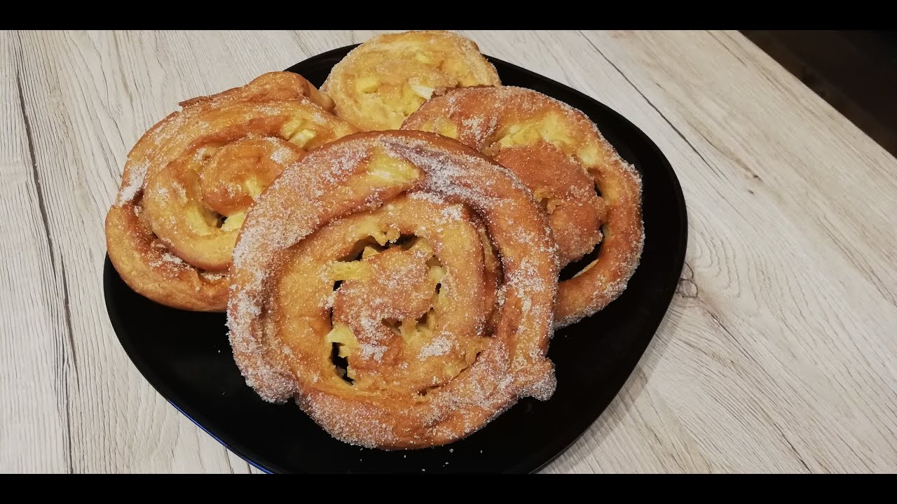 Apfelkrapfen 🎉 - YouTube