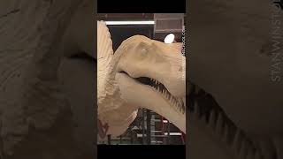 Sculpting the computer-milled foam Spinosaur for JP III