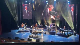 David Foster \u0026 Friends “ Terrified “ by Katharine McPhee \u0026 Daniel Emmet (8/19) Solaire Manila 2023