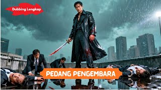 Ia mengangkat pedang, terjerat dendam, mencari damai.#240921phB3