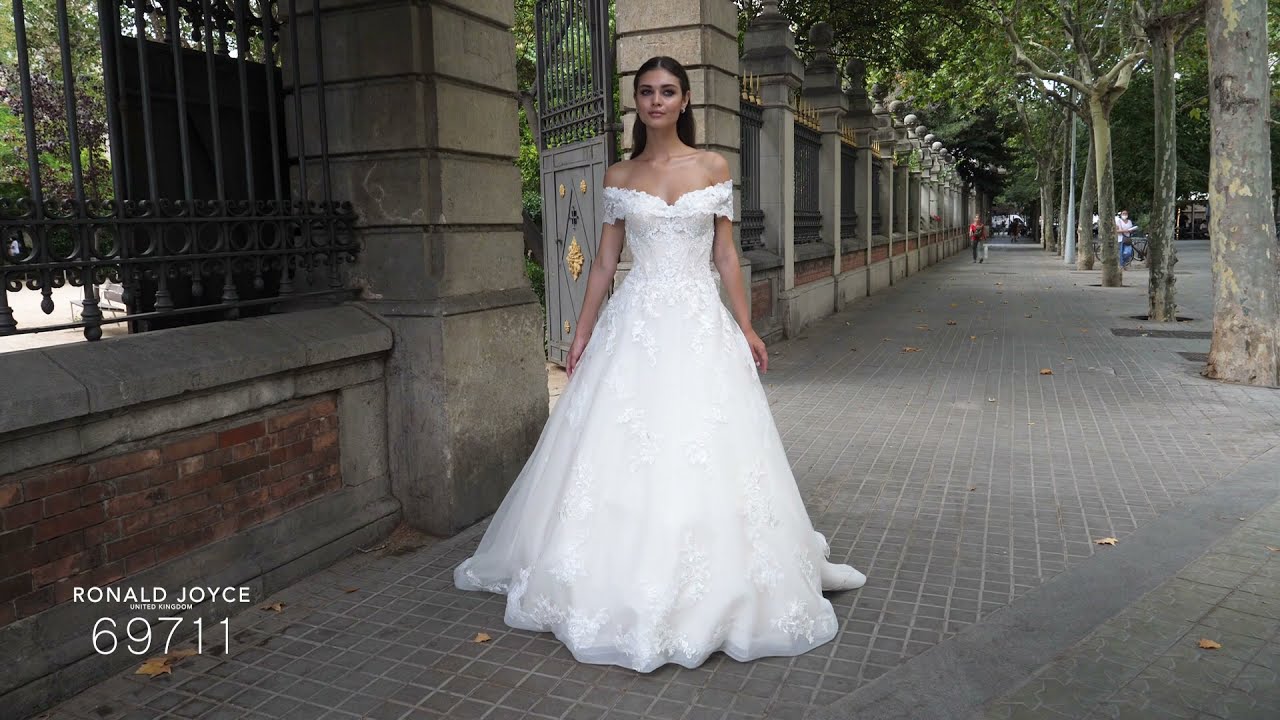 Ronald Joyce 69711 A-line wedding dress with detachable collar