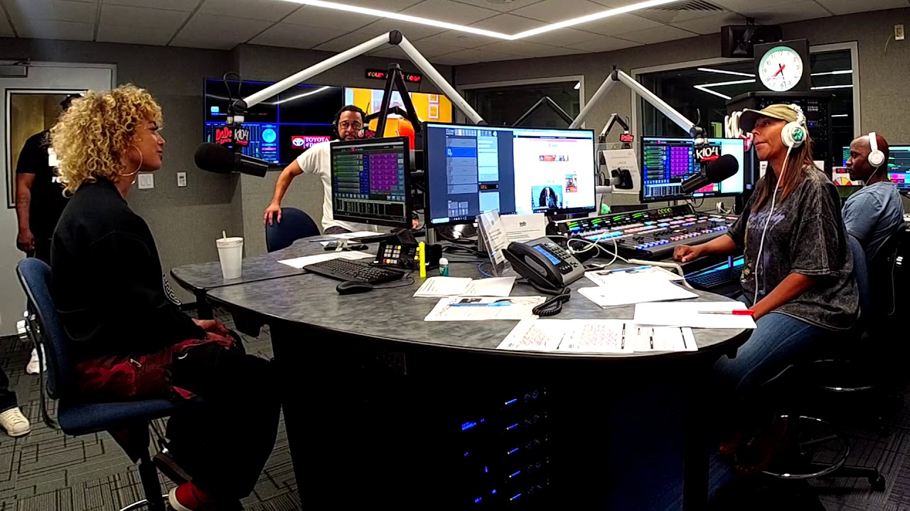 Dani Leigh stops by DeDe in The Morning