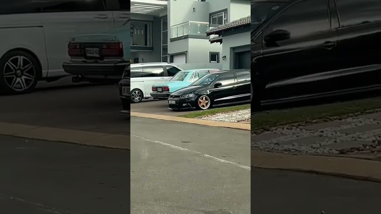 Kabza De Small house and his nice cars 