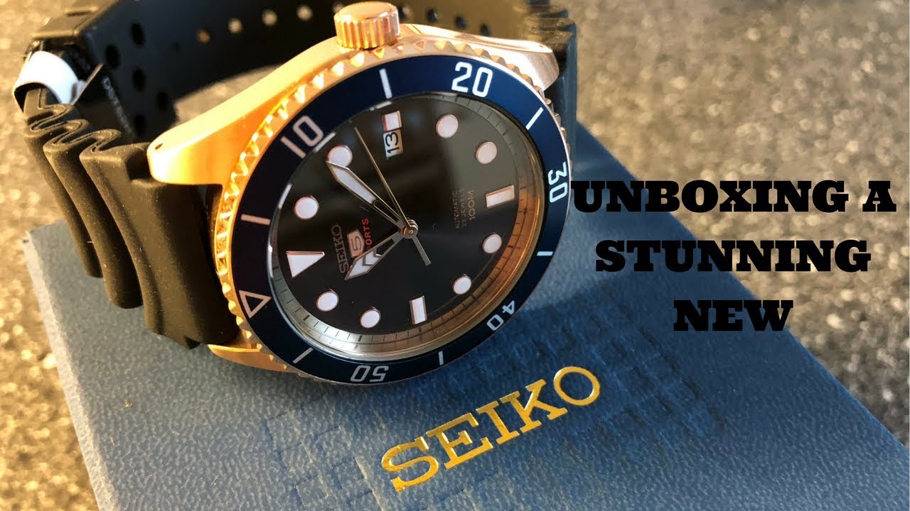 Unboxing A New And Beautiful Seiko Dive Watch - YouTube