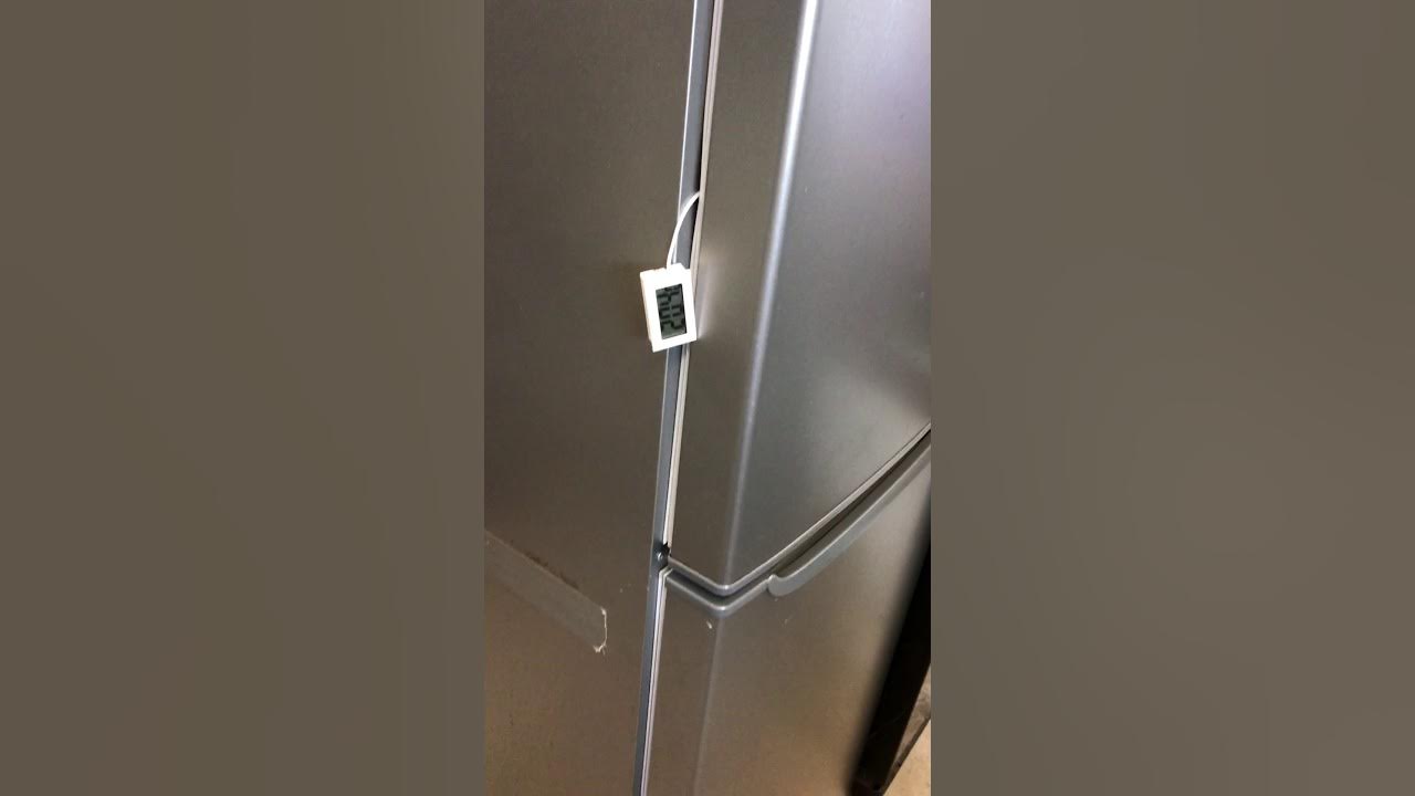 Hotpoint FF200LG Future Fridge Freezer Won't Turn Off or Reset