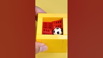 I created an infinite loop for a LEGO soccer! #lego #legomoc #satisfying