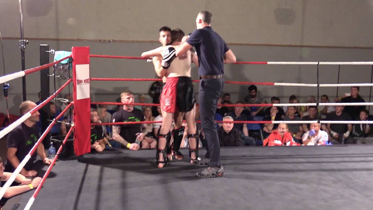 Nicky Hackett vs Liam O'Brien