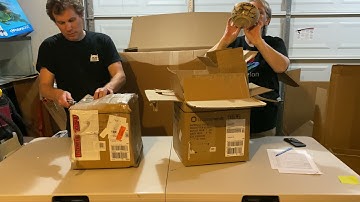 Unboxing Customer Returns Pallet from Bulq!