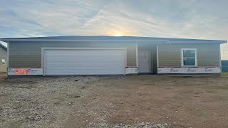 NEW LISTING: 3139 E Highridge Ct Park City KS 67219 NEW LISTING: 3139 E Highridge Ct Park City KS 67219