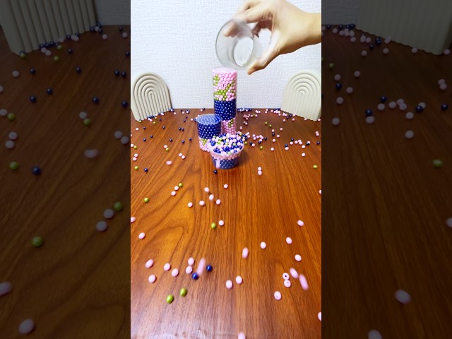 Reverse marble ASMR #satisfying #shortsfeed #asmr #reverse #odlysatisfying #fypシ #relaxing #beads