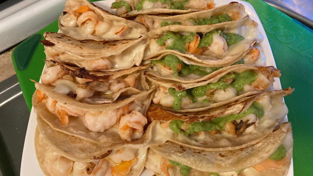 Quesadillas De Camarones. Shrimp Quesadillas. YouTube