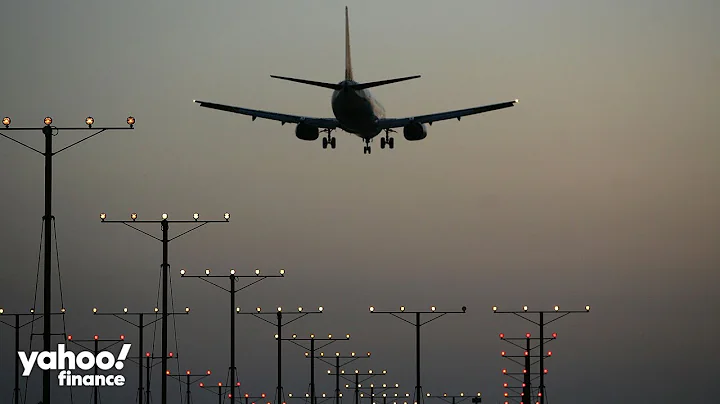 Travel expert: Expect more airline ‘disruption, delays, and cancellations’