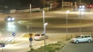 Driftował Po Rondzie