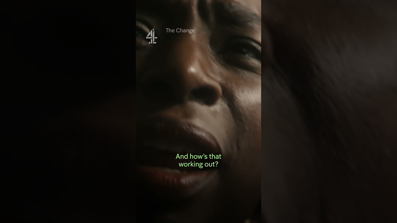 How should couples divide the housework? 