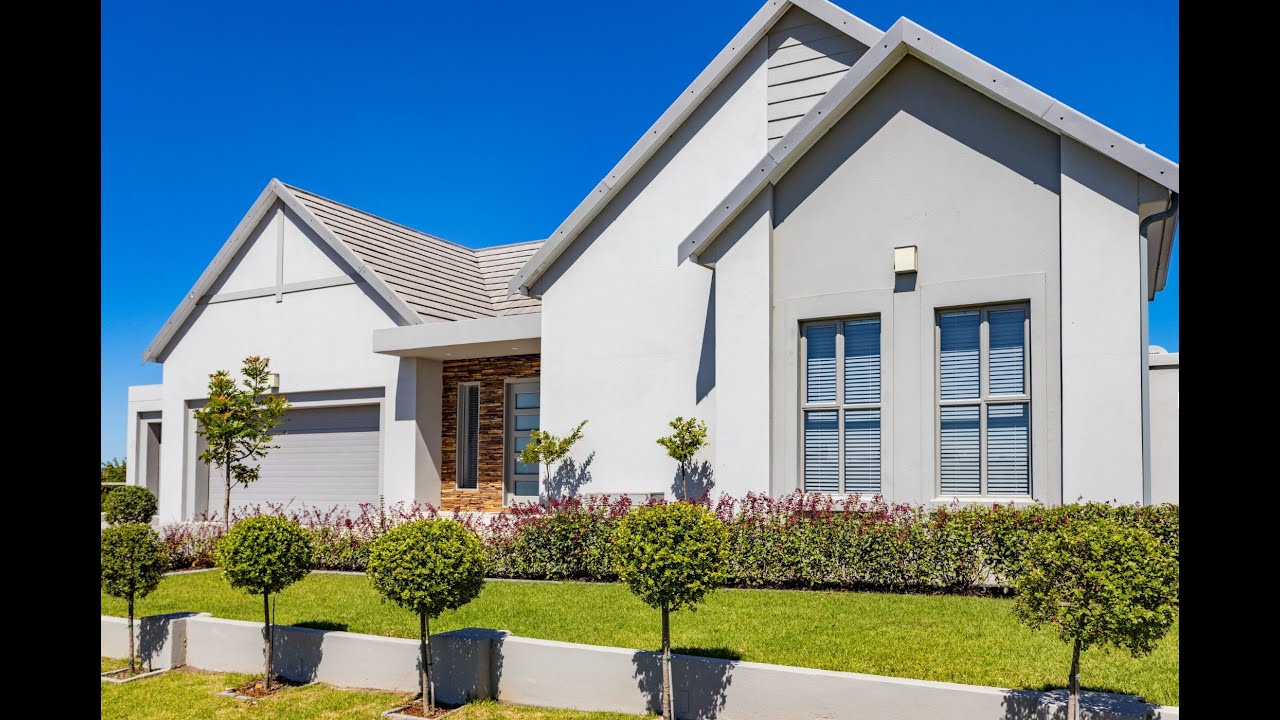 4 bedroom house for sale in Kingswood Golf Estate Pam