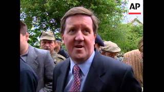 UK: UKRAINE & POLISH FORCES STAGE MILITARY EXERCISES WITH BRITISH (2)