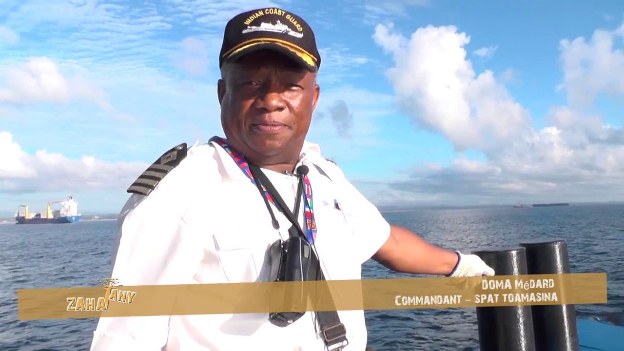 ZAHATANY 2017 HD |PAQUEBOT COSTA ROMANTICA A TOAMASINA|RESTAURANT IL GIARDINO DI LORENZO|