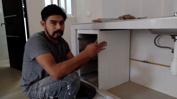 CAJONERA en cocina con barra de CONCRETO 