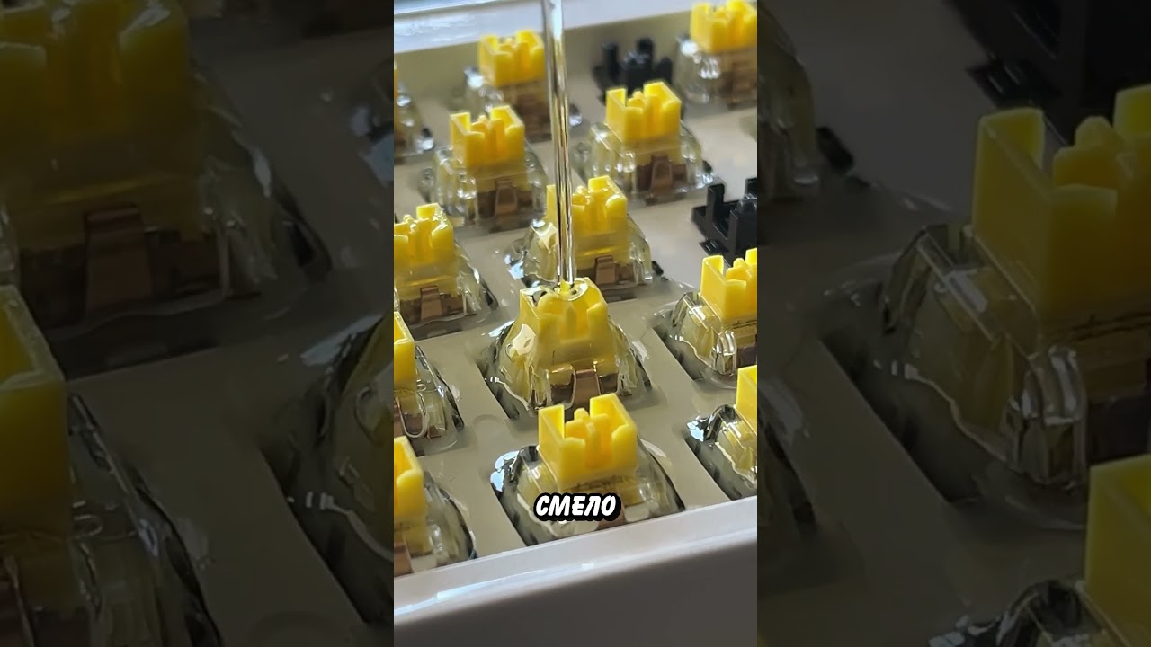 Залил клавиатуру маслом. Как звучит?