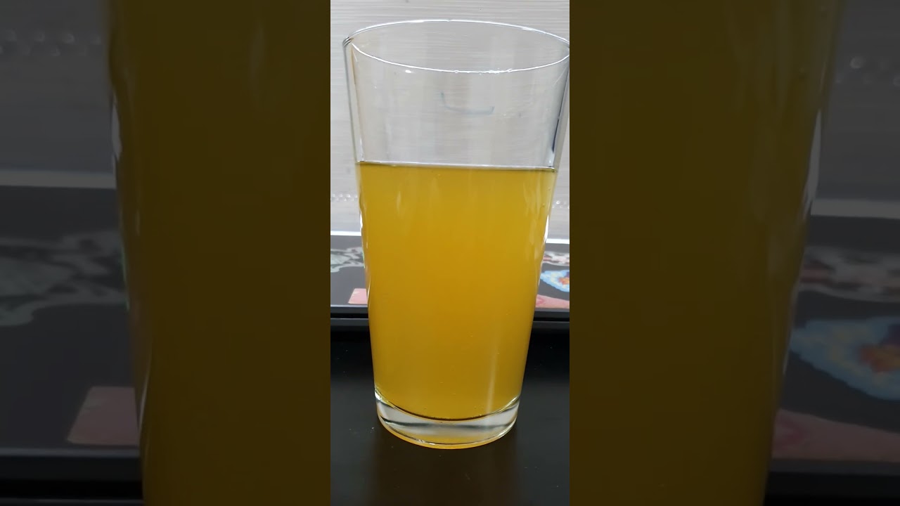 Loscha"s Beverage Review- Japanese "Ripper" - a sweet tropical fruity cocktail 6/10