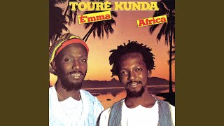 Video thumbnail of "Touré Kunda - E'mma"