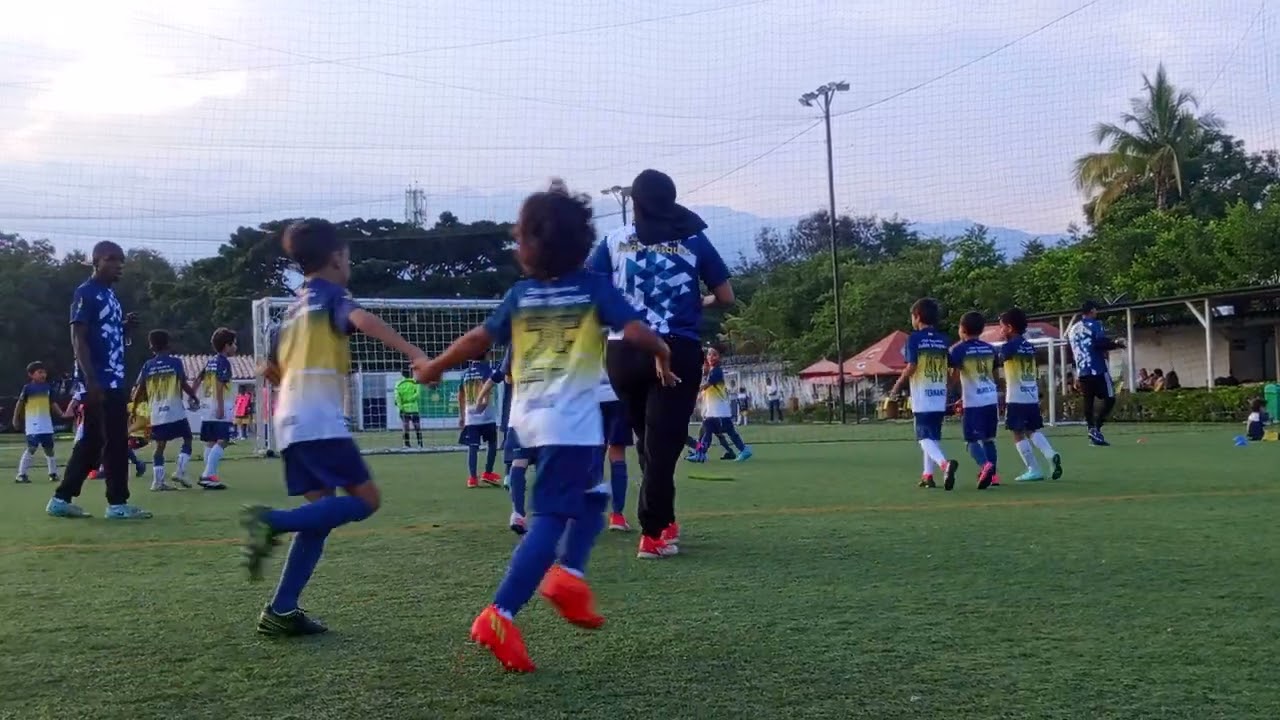 Entrenamiento Recretivo Calentamiento Divertido Suscríbete