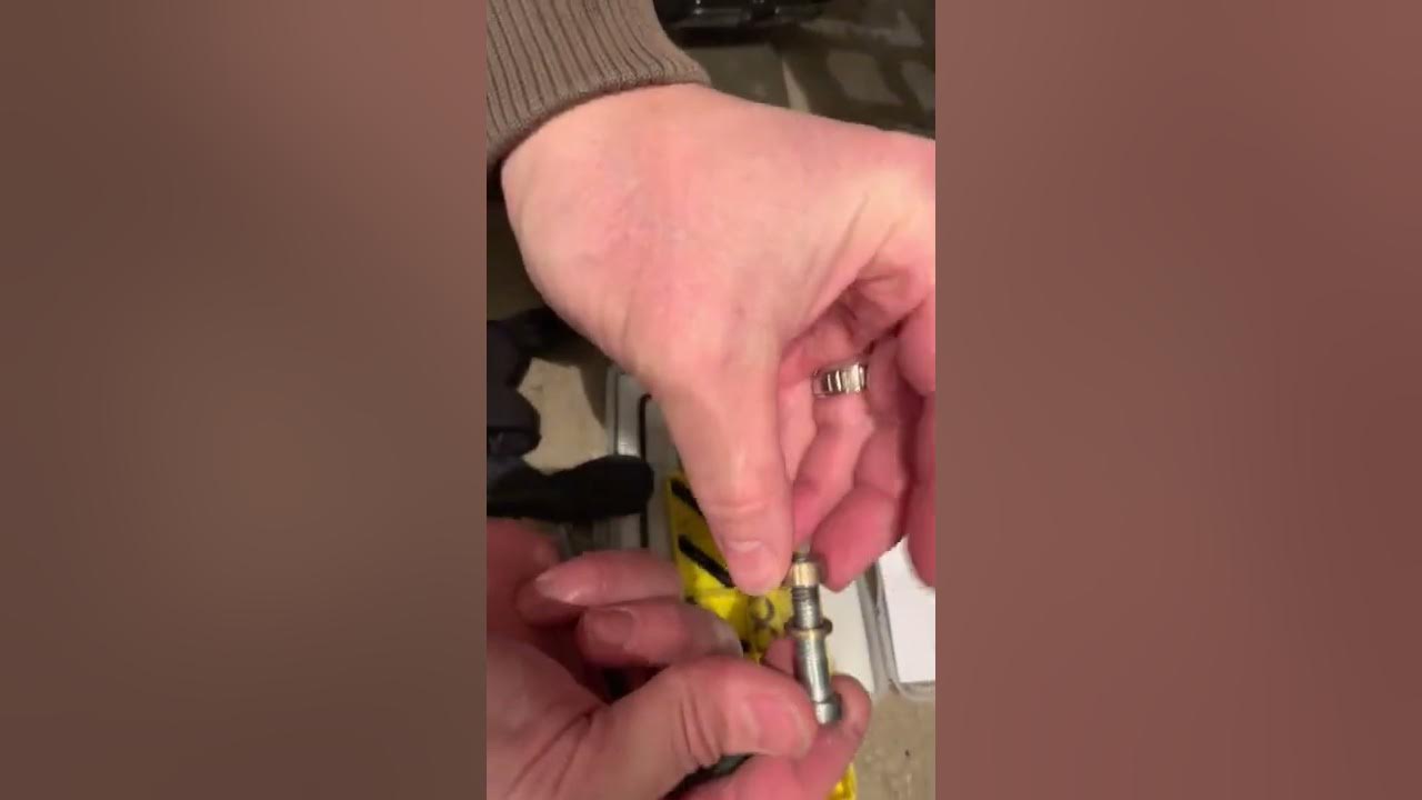 2020 Ski Doo Summit Pdrive changing weights on SHR clutch kit. YouTube