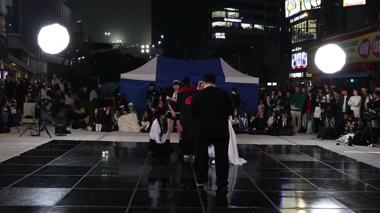 아트비트 @artbeat movie ARTBEAT HALLOWEEN BUSKING 251026 7