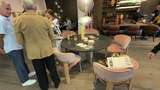 На выставке Salone del mobile. Всемирная выставка дизайна интерьера на тему кухня и сан узла. 