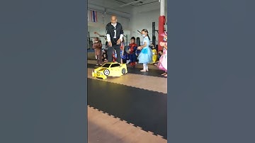 Thumbnail of Kiddo Shows off Homemade Custom-Designed Transformer Costume || ViralHog
