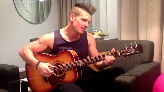 Michael Paynter BURN FOR YOU live in hotel room