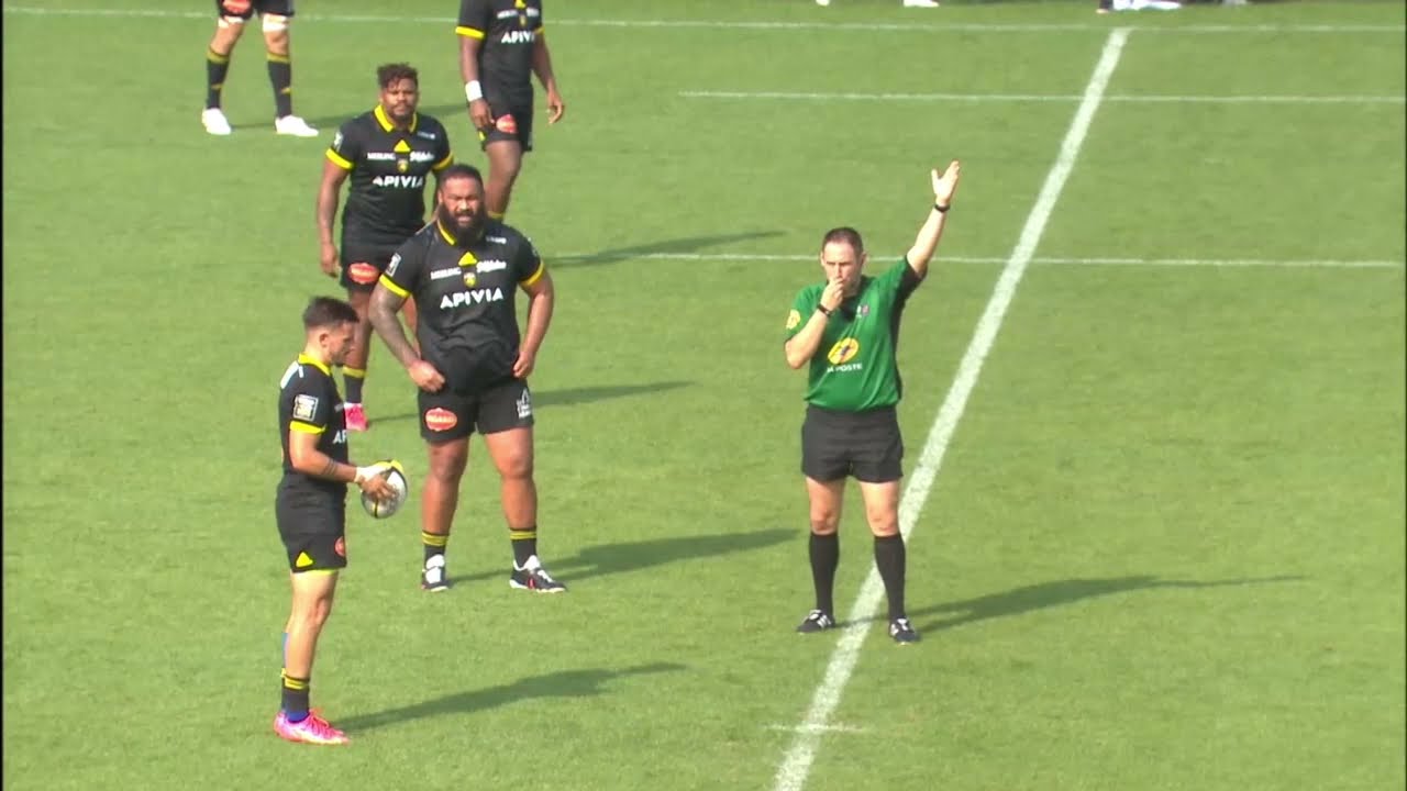 TOP 14 - Uini Atonio défie l'arbitre à la course