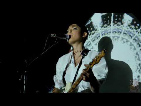Miya Folick - live @ Shea Stadium 9/6/16