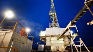 Mohamed El-Erian: Cheap Oil May Tip Certain Countries Over Mohamed El-Erian: Cheap Oil May Tip Certain Countries Over