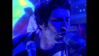 Super Furry Animals - Juxtapozed with U (Top Of The Pops 20/07/01)