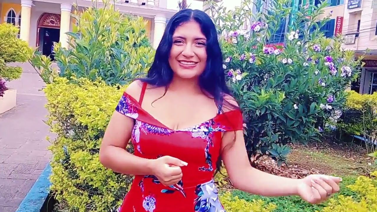 TE ESPERARE - DANIELA SEGARRA (VÍDEO OFICIAL)