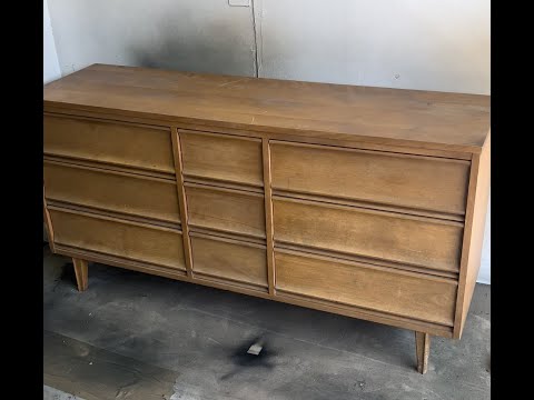 Video: 15 Moderne måder at stil din Credenza på