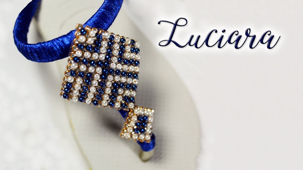 Chinelo Decorado: Cabedal de manta de strass e pérolas (Puro Glamour)