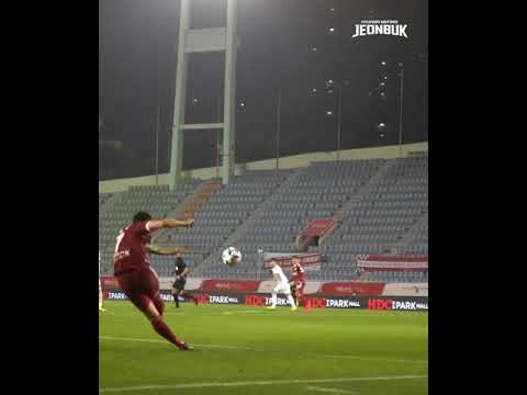 Lars Veldwyk's scores the winner for Fc Jeonbuk Hyundai Motors FC. Lars Veldwyk's scores the winner for Fc Jeonbuk Hyundai Motors FC. Thumbnail