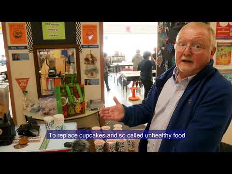 Chenowith Elementary School gets healthy eating with a Smoothie Cart for celebrations