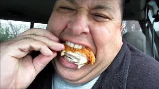 Joey Eating All Nashville En In Reverse.