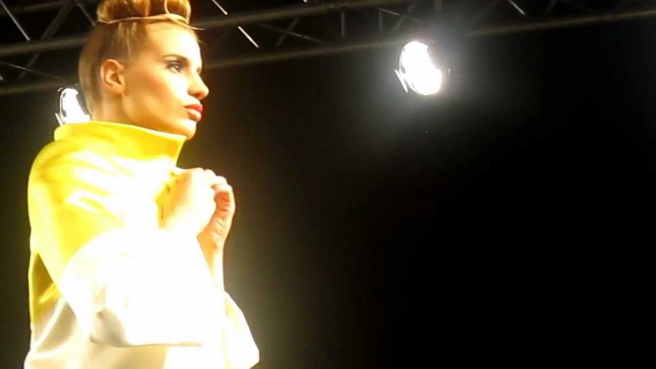 Desfile, Tony Miranda