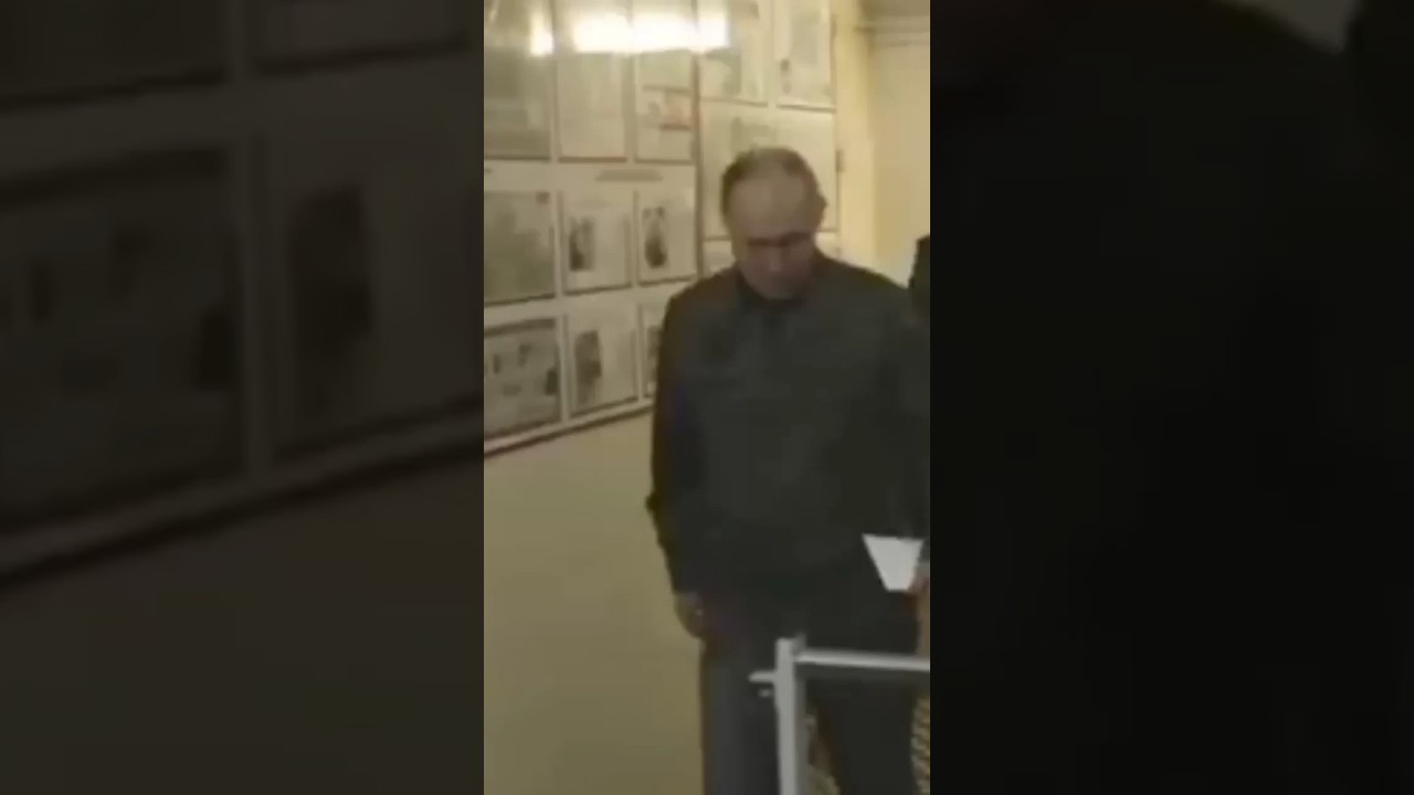 путин насмешил людей одев военную форму