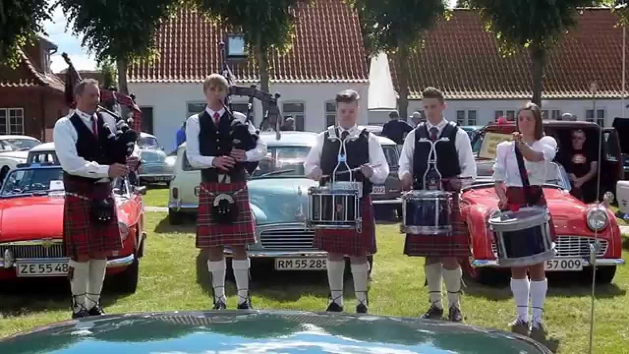 "Highland Cathedral" Amazing Pipes and Drums YouTube