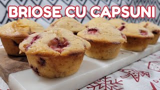 Cele mai Pufoase Muffins sau Briose cu Capsuni!