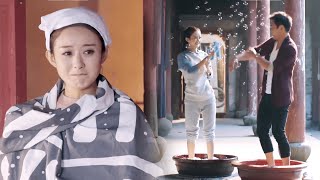Zhao Liying was locked in the bathroom, and the CEO fired all those who bullied her!