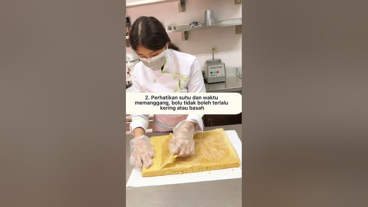 Tips Supaya Roti Roll Gulung Tidak Patah Saat Digulung