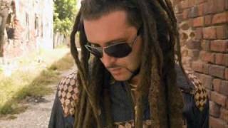 Watch Alborosie Slam Bam video