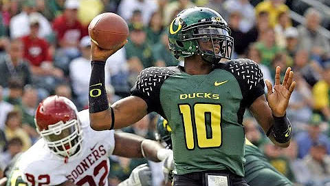 Dennis Dixon Oregon Highlights ||| The Oregon QB T...