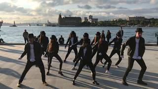 ÖÇAL Dance Team (Michael jackson flash mob)